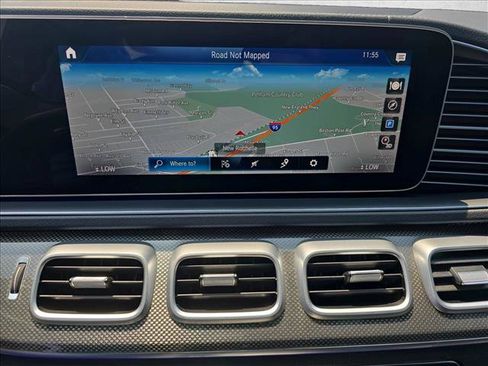 Used 2021 Mercedes-Benz GLS 580 4MATIC image 25