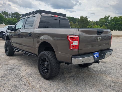 Used 2020 Ford F150 XLT w/ Equipment Group 302A Luxury AWD/4WD image 5