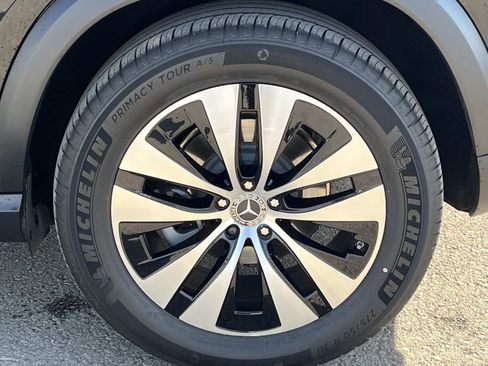 Used 2025 Mercedes-Benz GLE 350 4MATIC image 12