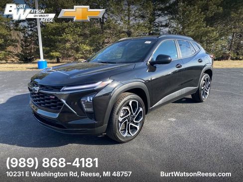 Certified 2025 Chevrolet Trax RS FWD image 1