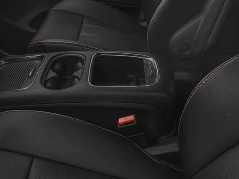 Used 2018 Dodge Grand Caravan GT image 15