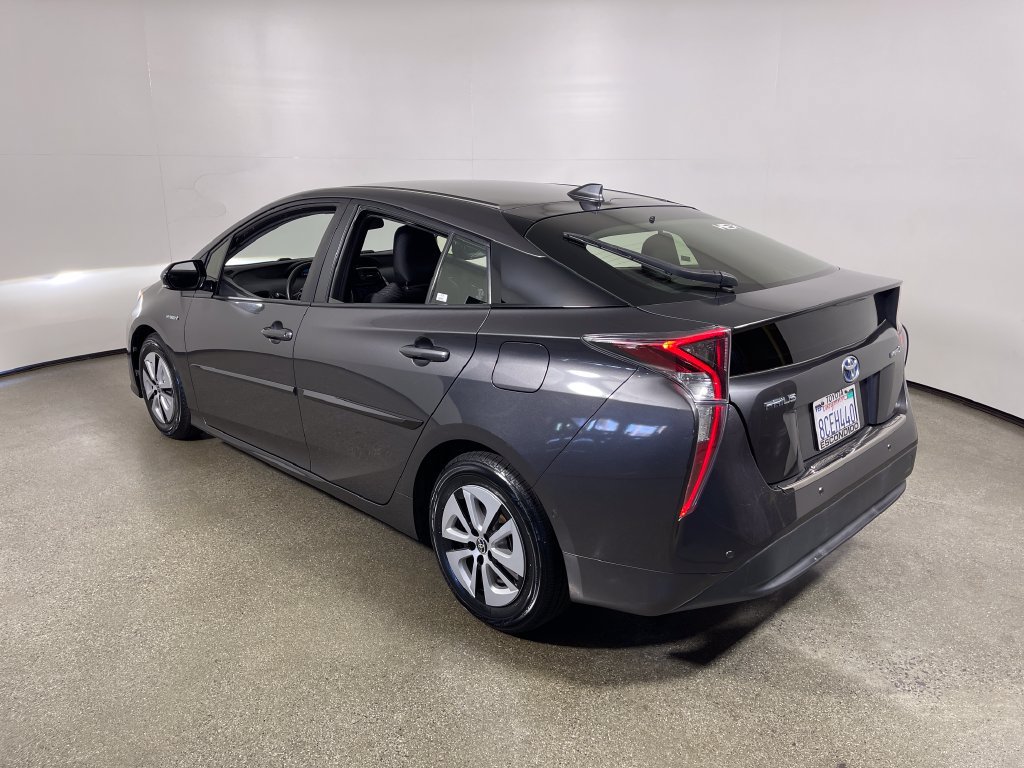 Certified 2018 Toyota Prius Two w/ Prius Two Safety Plus Package FWD image 5