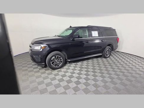 Used 2023 Ford Expedition Max XLT image 51