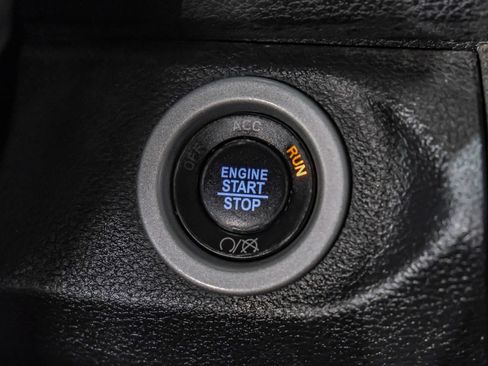 Used 2018 RAM 2500 Laramie w/ Sport Appearance Group AWD/4WD image 20