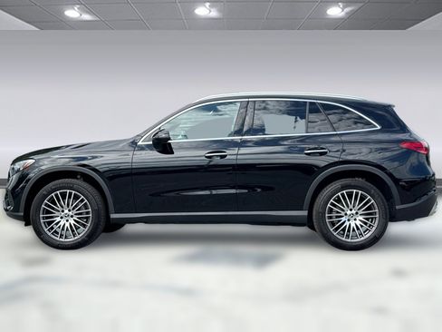 Certified 2024 Mercedes-Benz GLC 300 4MATIC image 2