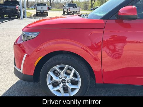 Used 2024 Kia Soul LX w/ Option Group 015 image 11