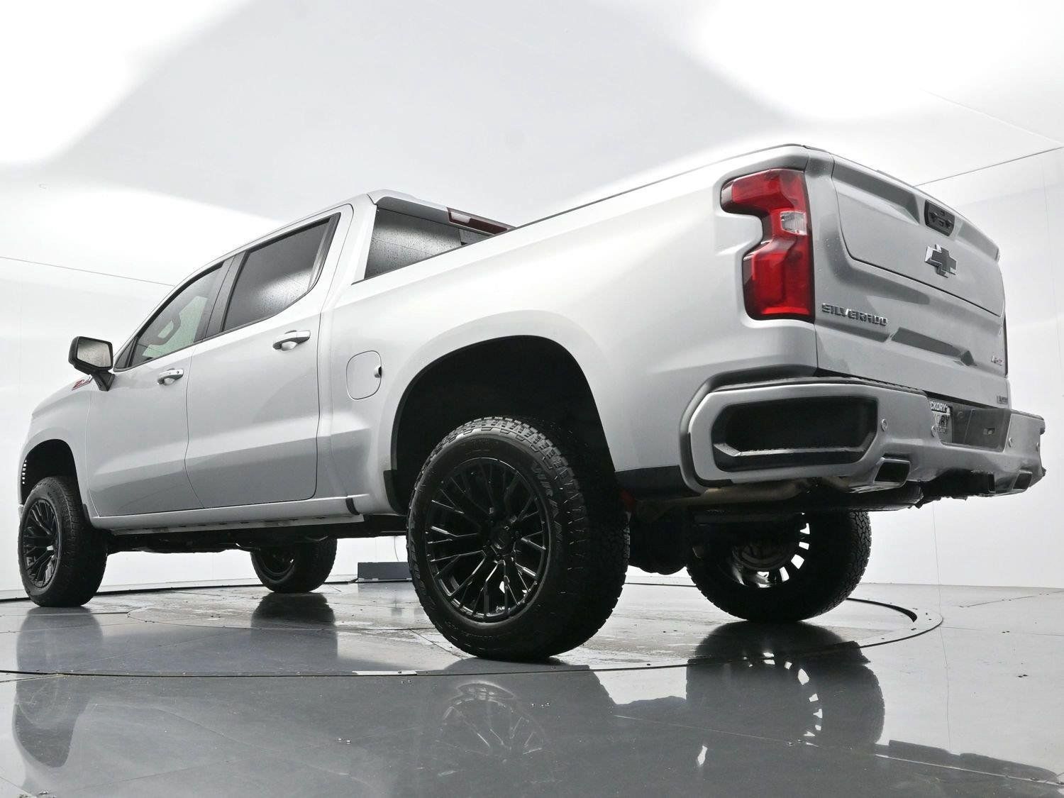 Used 2022 Chevrolet Silverado 1500 RST w/ RST All Star Premium Package AWD/4WD image 47