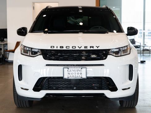 Used 2023 Land Rover Discovery Sport SE R-Dynamic AWD/4WD image 2