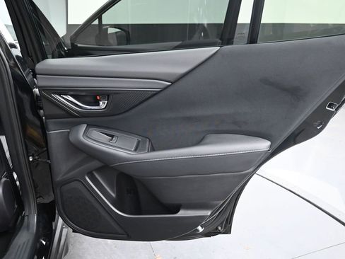 Used 2024 Subaru Outback Premium image 20