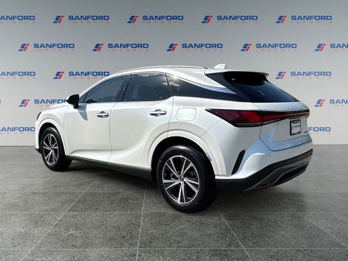 Used 2023 Lexus RX 350 Premium w/ Cold Area Package FWD image 3