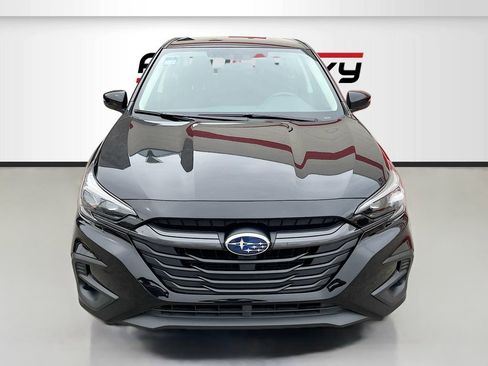 Used 2025 Subaru Legacy Premium AWD/4WD image 2