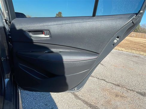 Used 2024 Toyota Corolla SE image 15