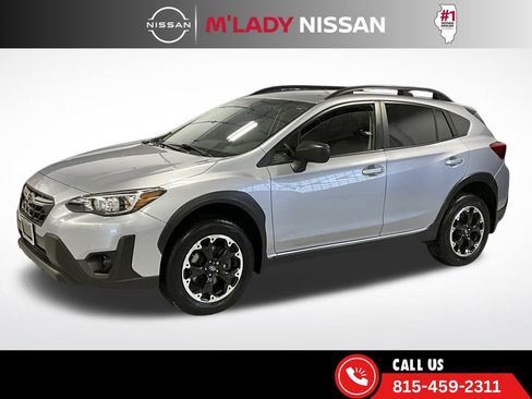 Used 2023 Subaru Crosstrek 2.0i image 3