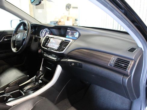 Used 2016 Honda Accord EX-L image 15