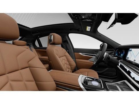 New 2026 BMW 750e xDrive AWD/4WD image 10