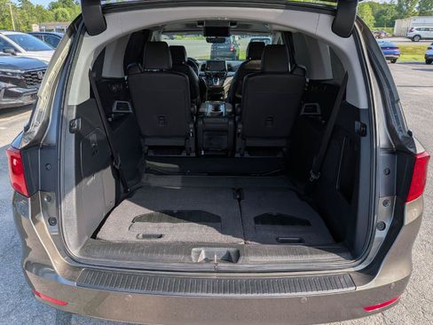 Used 2019 Honda Odyssey Elite image 11