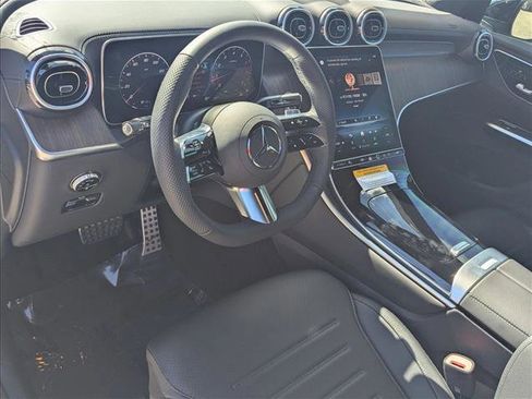 New 2026 Mercedes-Benz GLC 300 4MATIC image 3