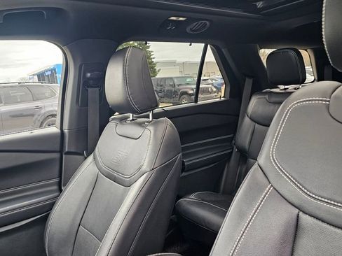 Used 2023 Ford Explorer ST w/ Equipment Group 401A AWD/4WD image 6