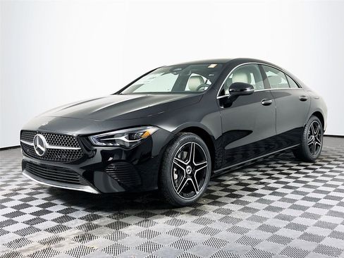 New 2026 Mercedes-Benz CLA 250 4MATIC image 2
