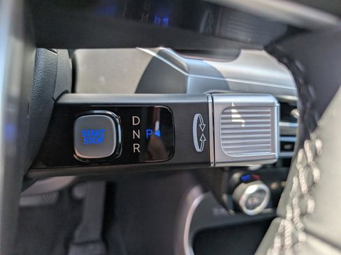 New 2026 Hyundai Ioniq 9 SE image 33