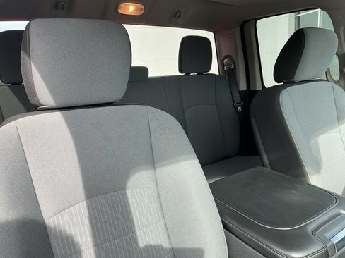 Used 2024 RAM 1500 Classic SLT AWD/4WD image 19