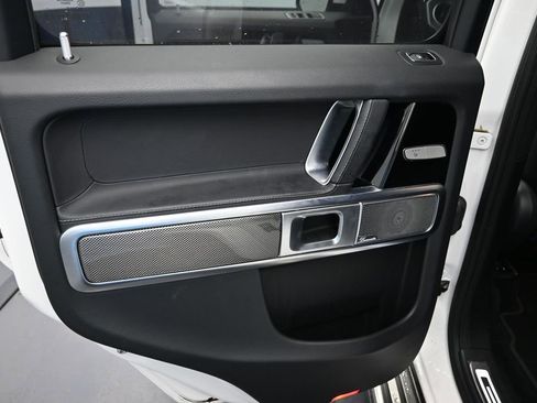 Used 2024 Mercedes-Benz G 550 image 22
