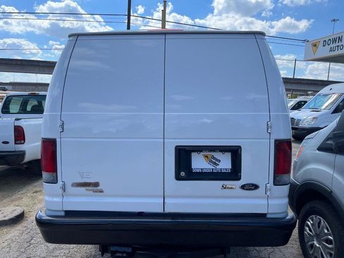 Used 2012 Ford E-150 and Econoline 150 Extended image 4