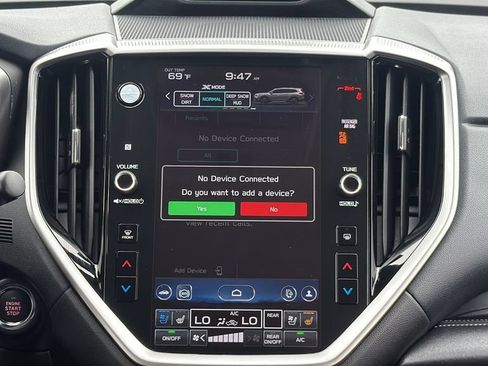 Certified 2023 Subaru Ascent Touring AWD/4WD image 14