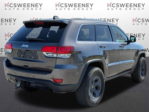 Used 2020 Jeep Grand Cherokee Laredo w/ 18" Wheel & 8.4" Radio Group image 5