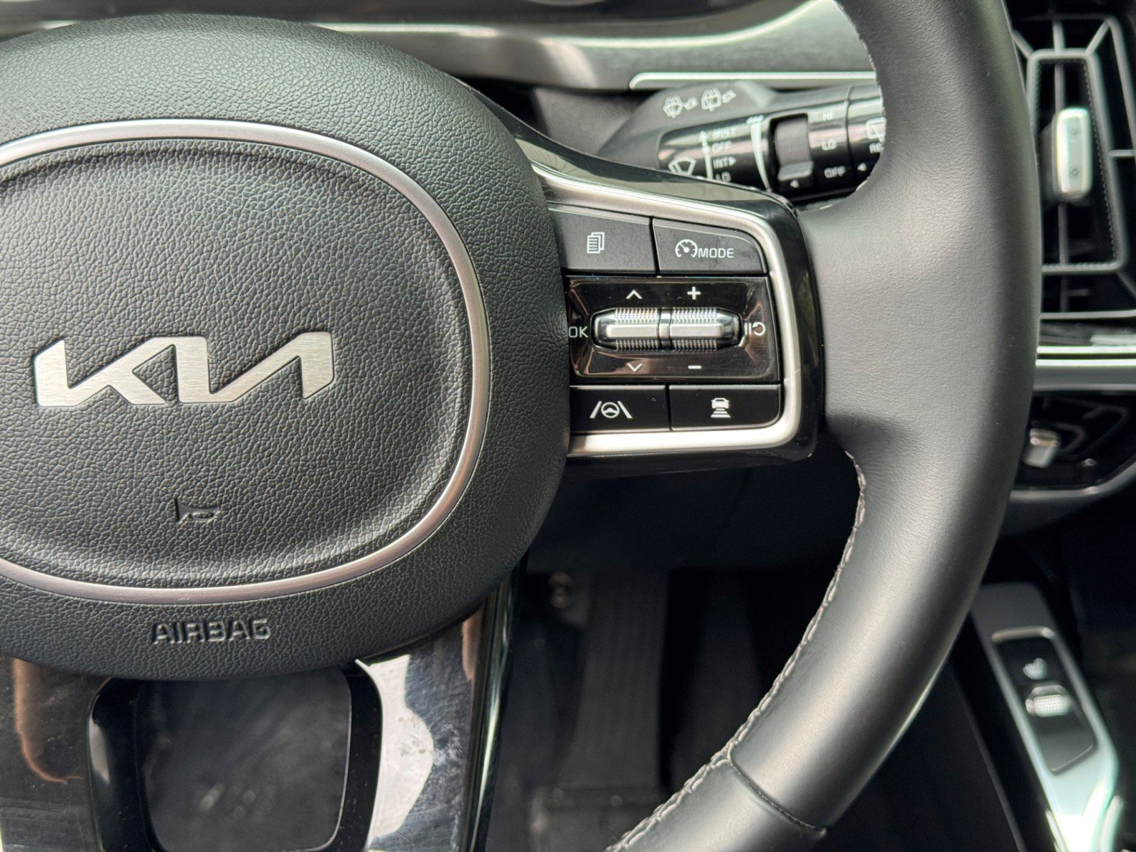 Used 2022 Kia Sorento SX FWD image 21