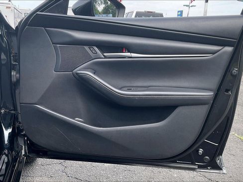Used 2020 MAZDA MAZDA3 Sedan w/ Select Package FWD image 26
