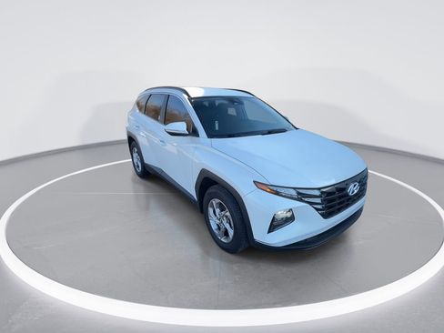 Used 2022 Hyundai Tucson SEL image 2