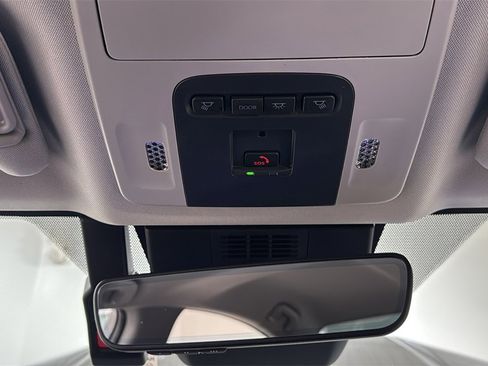 New 2026 Toyota Camry XLE image 11