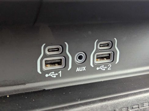 Used 2025 RAM 1500 Big Horn AWD/4WD image 22