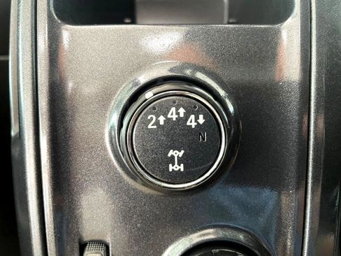 Used 2018 Chevrolet Silverado 2500 W/T w/ Snow Plow Prep Package image 20