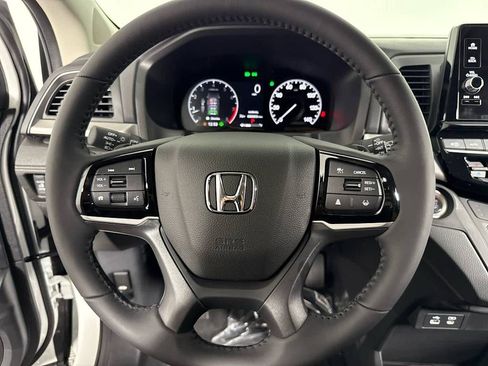 New 2025 Honda Odyssey EX-L image 24