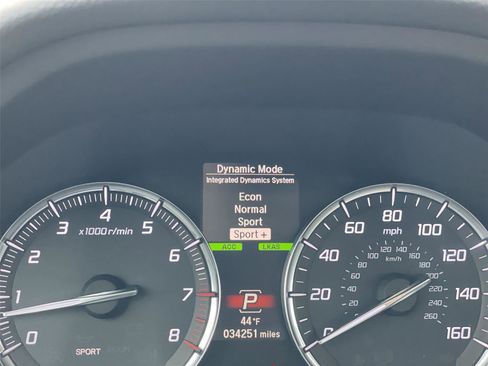 Certified 2018 Acura TLX V6 SH-AWD w/ Technology Pkg image 32