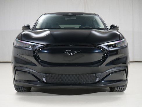 Used 2025 Ford Mustang Mach-E Premium image 5