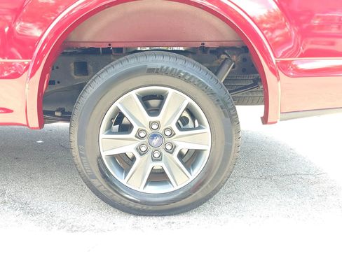 Used 2016 Ford F150 Lariat w/ Equipment Group 502A Luxury RWD image 32