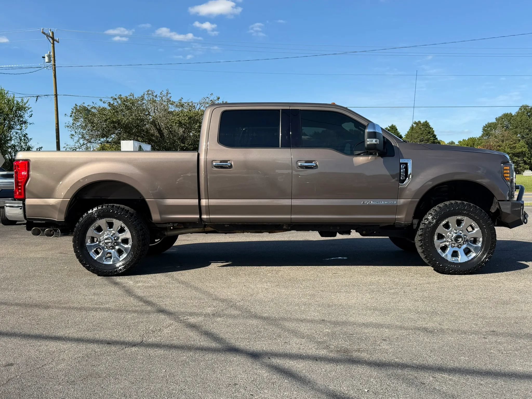 Used 2018 Ford F250 Lariat w/ Chrome Package AWD/4WD image 4