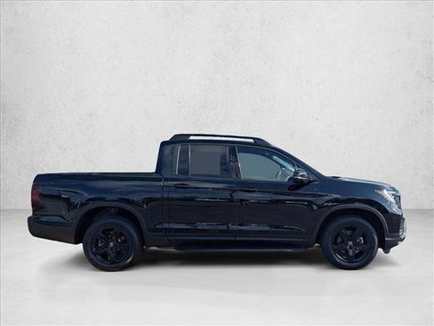 Used 2023 Honda Ridgeline Black Edition image 4