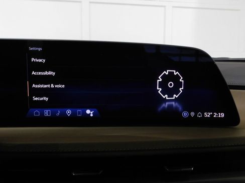 Used 2024 Cadillac XT4 Luxury w/ Cold Weather Package image 63