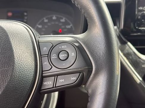 Used 2024 Toyota Corolla SE FWD image 21