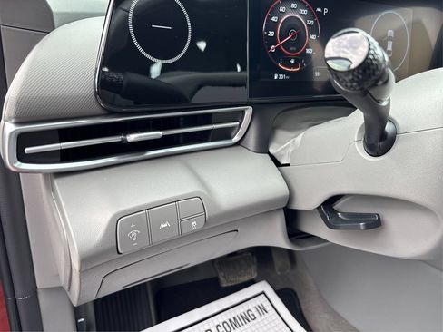 Certified 2023 Hyundai Elantra SEL w/ Convenience Package FWD image 35