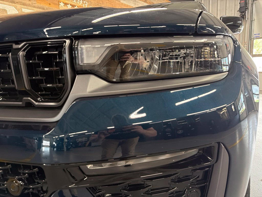 New 2026 Jeep Grand Cherokee Limited AWD/4WD image 10