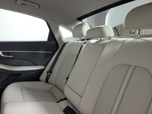 New 2026 Hyundai Sonata SEL FWD image 31