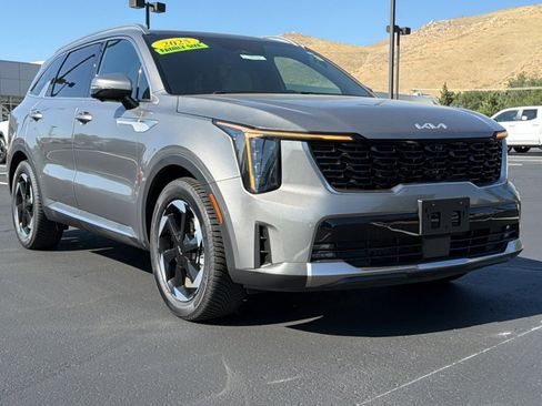 Used 2025 Kia Sorento SX Prestige AWD/4WD image 1