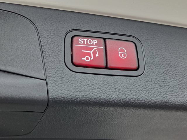 Certified 2019 Mercedes-Benz GLC 63 AMG 4MATIC image 31