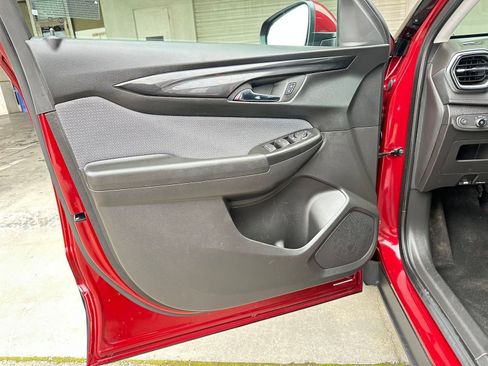 Used 2025 Chevrolet TrailBlazer LT image 20