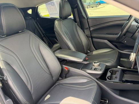 Used 2022 Ford Mustang Mach-E Premium RWD image 12